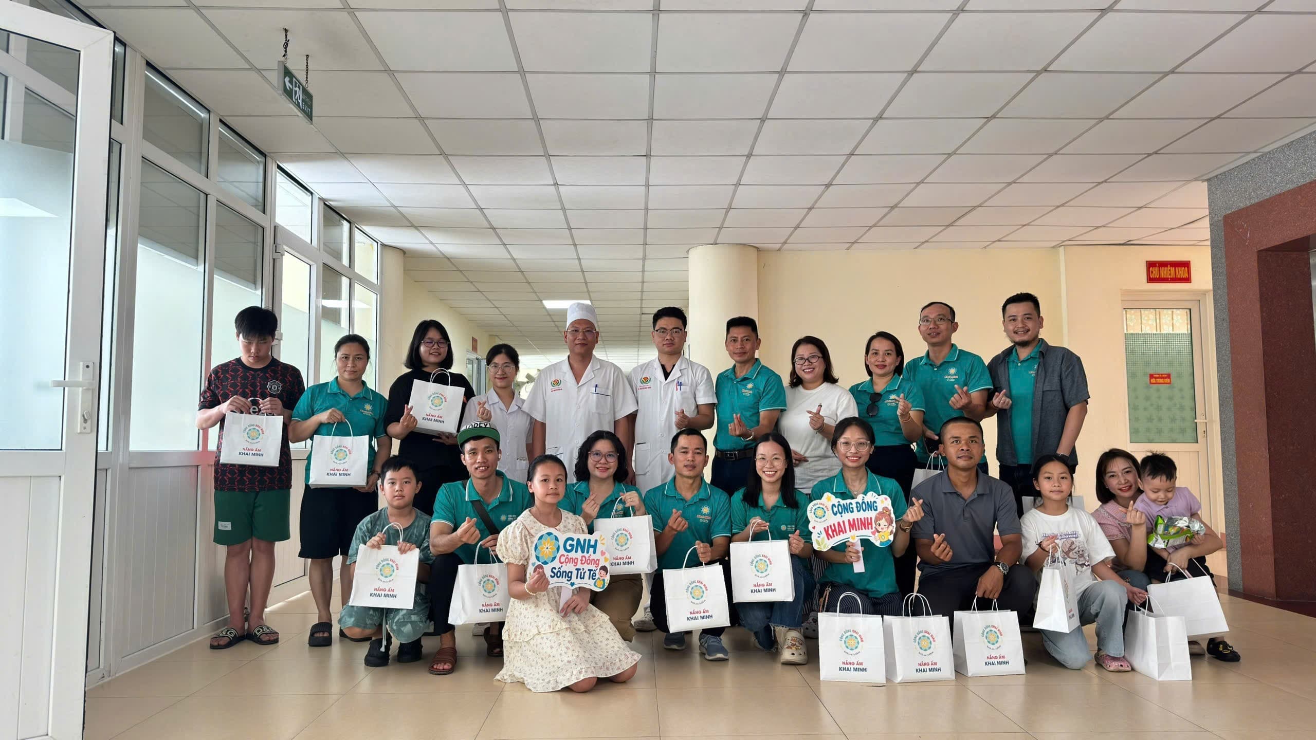 Một ngày thiện nguyện khép lại, nhưng những yêu thương và nụ cười vẫn còn đọng lại trong trái tim mỗi người